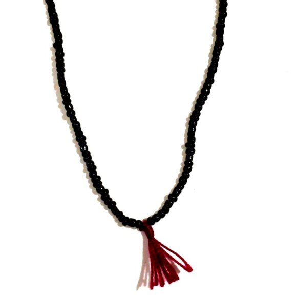 ✨ Express Black Beaded Burgundy 32" Tassel Necklace - Chic & Playful Accessory ✨ - Picture 1 of 8